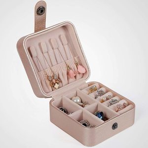 JEWELERY Storage box - a small box, powder pink JBC147GD small 3