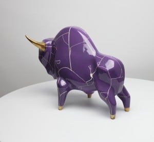 Żubr XL model Panek, glazed, glazed, gold-plated ceramics small 2