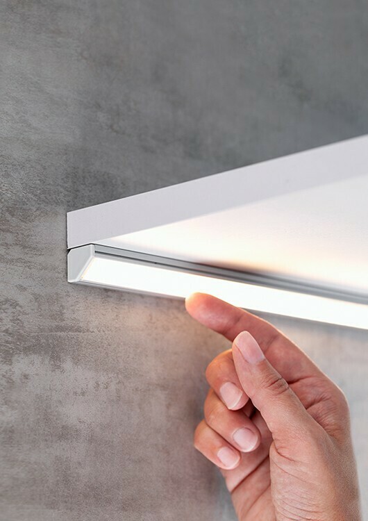 Check Corner led profile 45-16 Silver anodized e6-k1 1m Corner led profile 45-16 Silver anodized e6-k1 1m