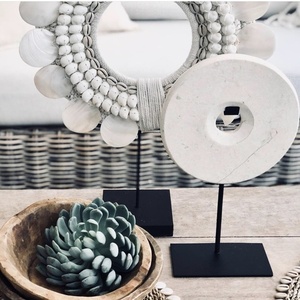 The Marble Disc on Stand - White - S 2 The Marble Disc on Stand - White - S small 2