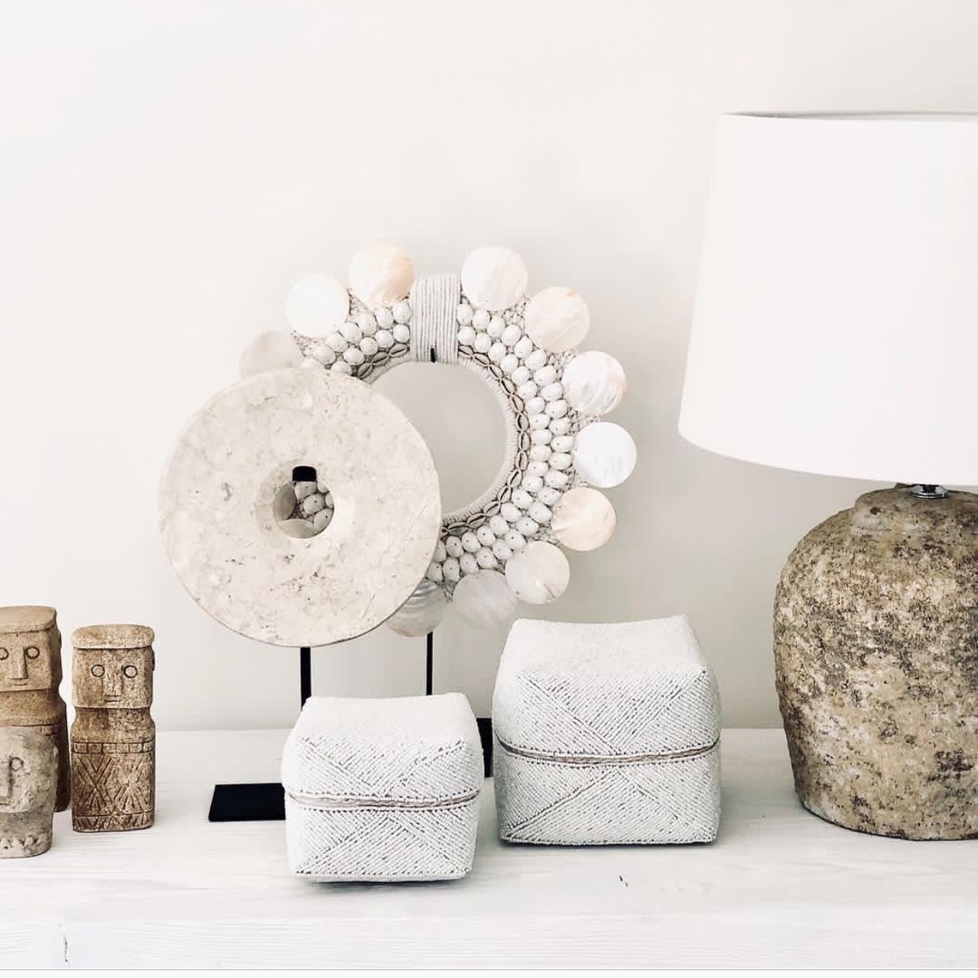 Display The Marble Disc on Stand - White - S The Marble Disc on Stand - White - S