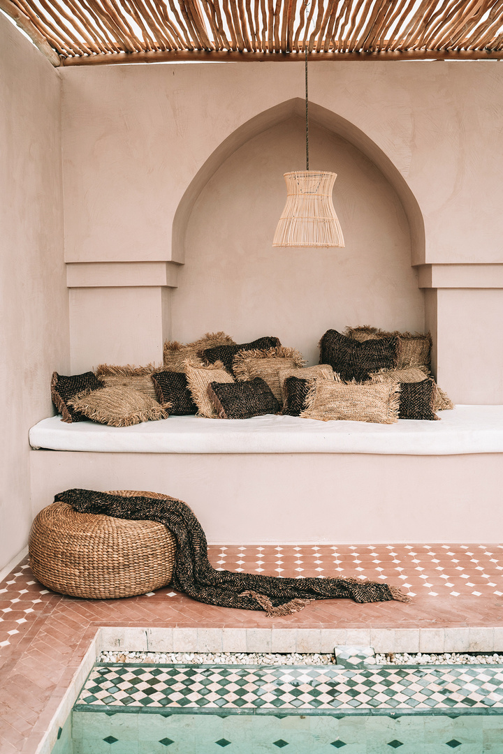 Display The Hyacinth Pouffe - Natural - M The Hyacinth Pouffe - Natural - M