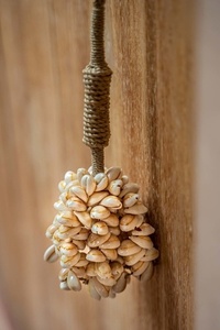 The Pink Shell Tassel 1 The Pink Shell Tassel small 1