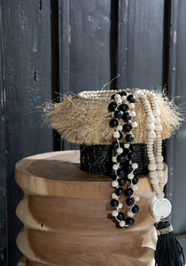 The Lovina Necklace - Natural Black small 1