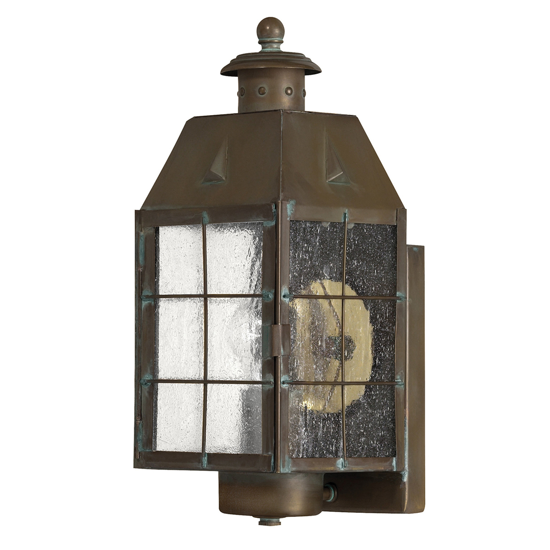 Nantucket medium wall lantern - 1 light source Quintiesse