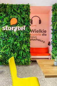 Secret Garden vertical garden small 2