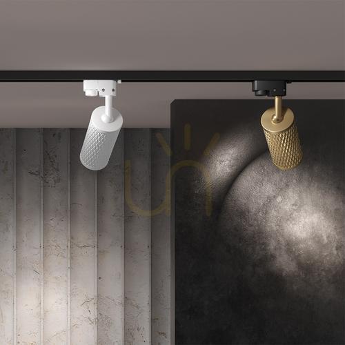 Check FOCUS DESIGN TR011-1-GU10-G busbar spotlight Maytoni