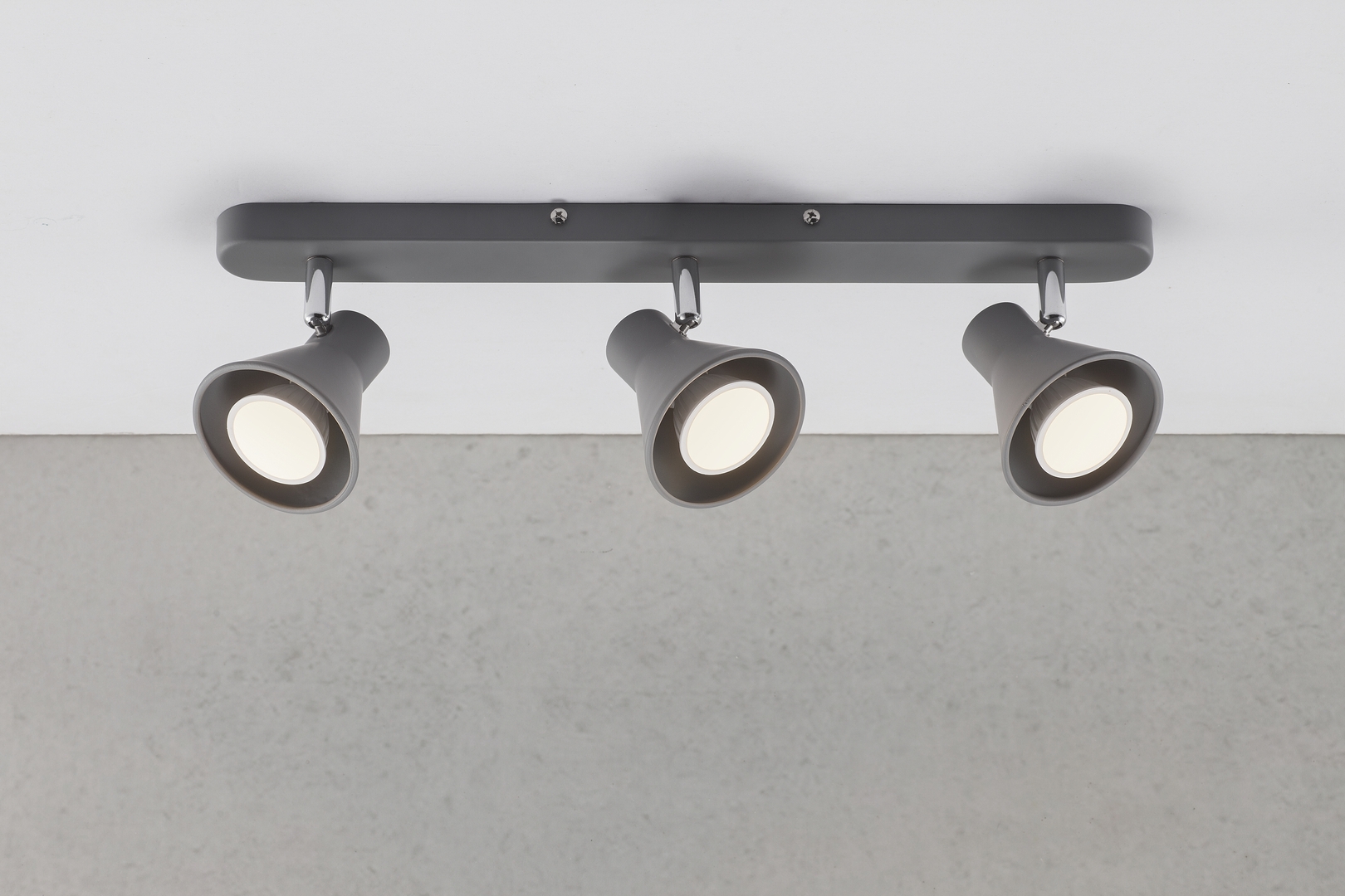 Eik 3-spot Grey Nordlux