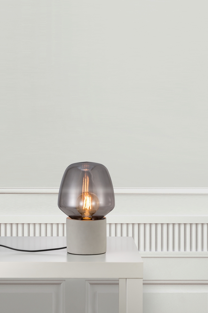 Christina Grey/dragon table lamp by Nordlux