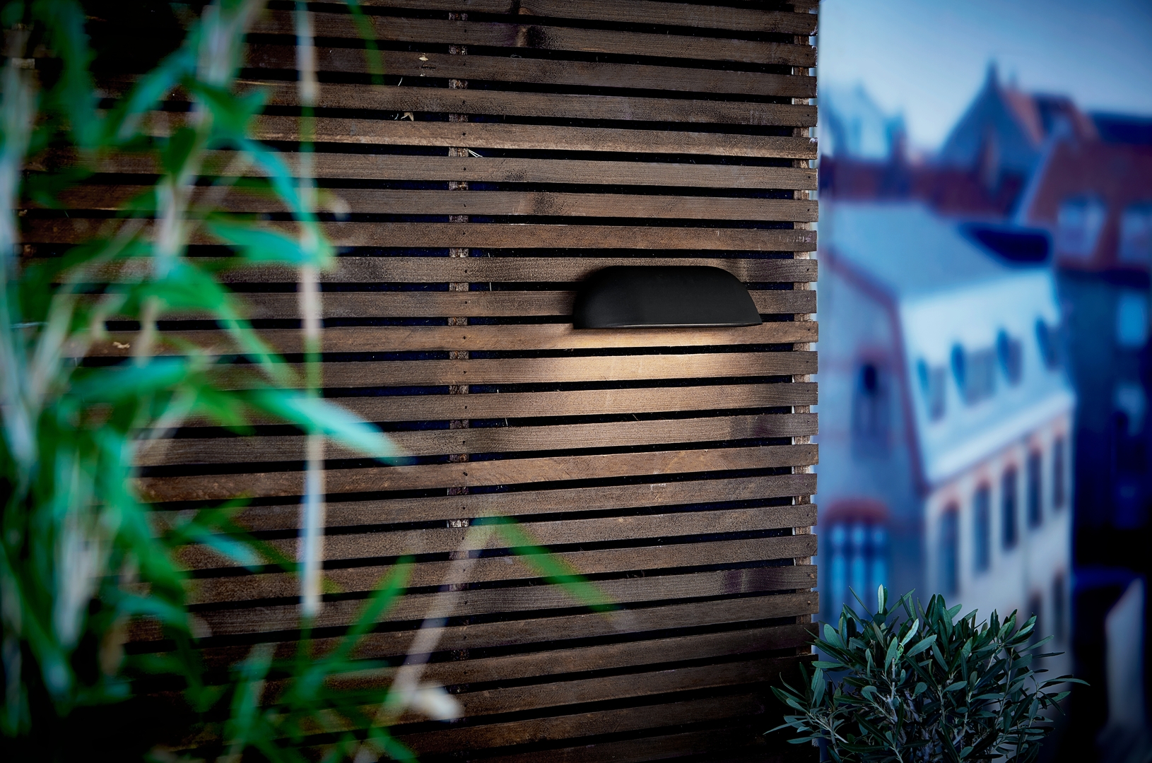 Front 26 wall lamp Black Nordlux