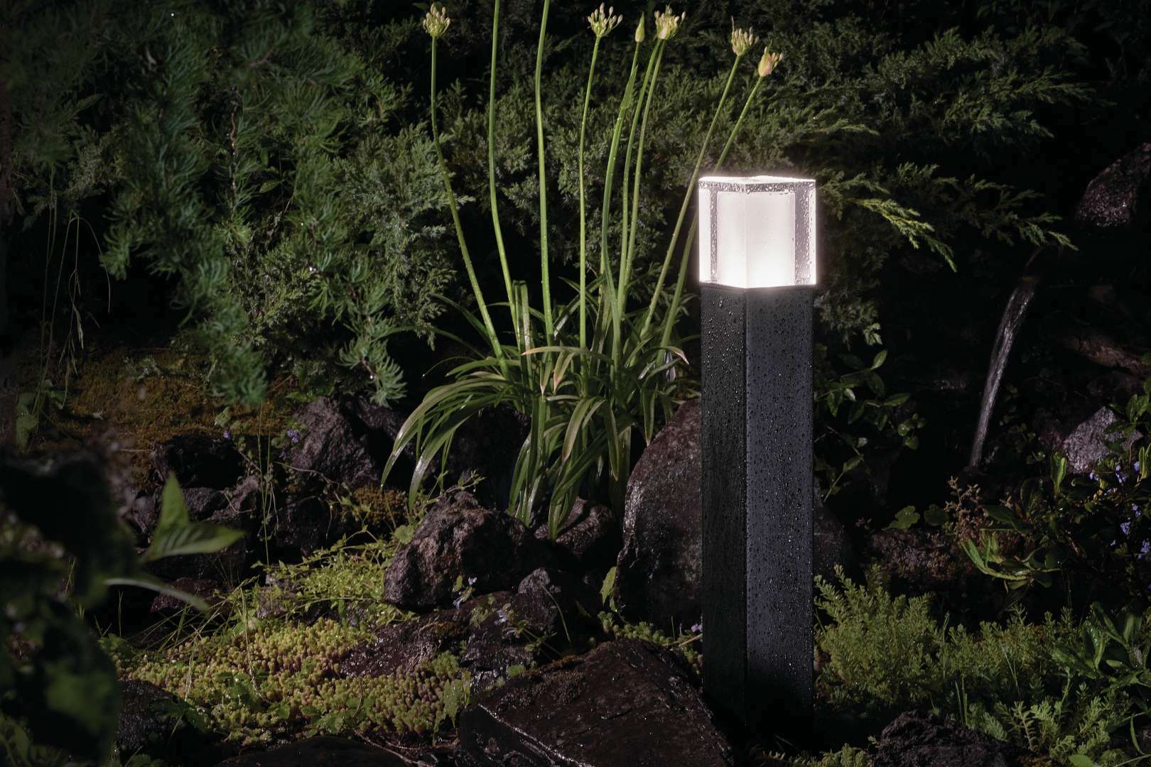 Check Arendal Mini 1561 black 64cm 4W 3000K Norlys light post Arendal Mini 1561 black 64cm 4W 3000K Norlys light post