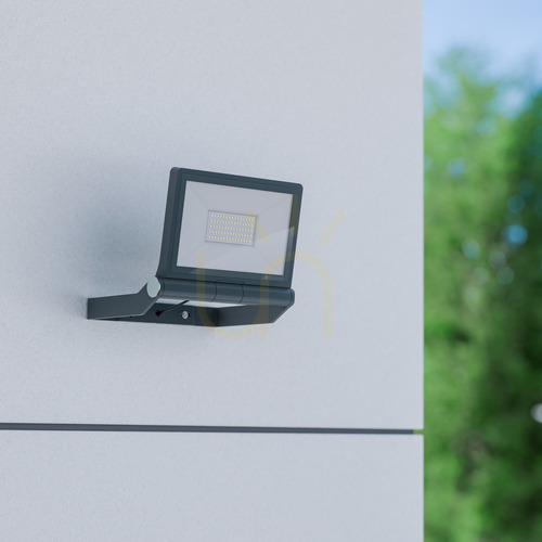 Check Steinel XLED ONE XL LED floodlight 42.6 W 3000 K anthracite, without sensor