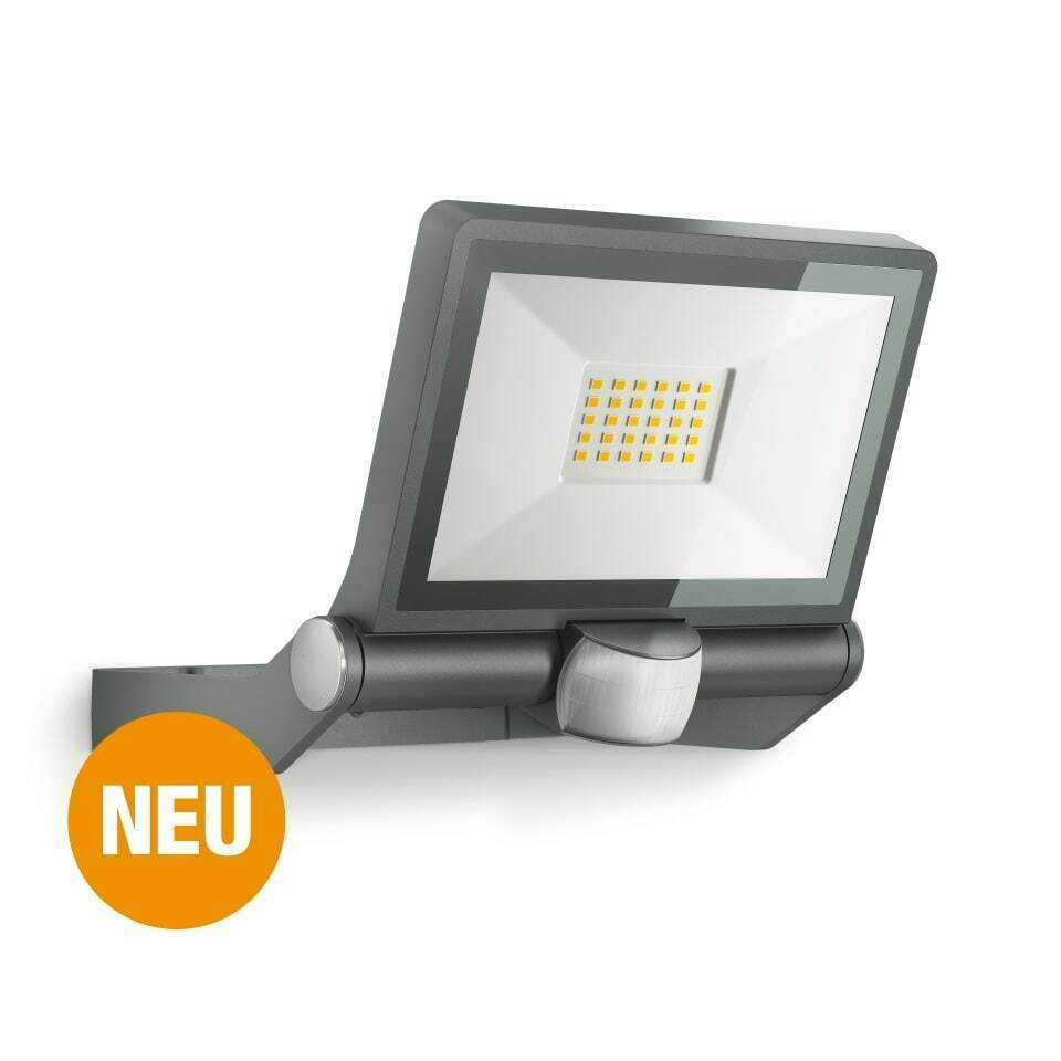 Check LED floodlight 43.5W Steinel XLED One XL with sensor anthracite LED floodlight 43.5W Steinel XLED One XL with sensor anthracite