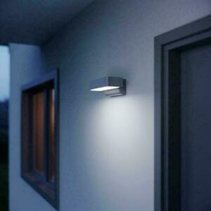 Outdoor wall luminaire with motion and dusk sensor LED L 800 S SI small 1