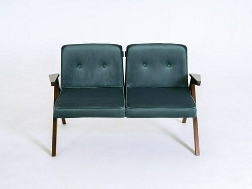 Check CustomForm VINC 2-Seater Sofa, Blueberry RV87, Walnut