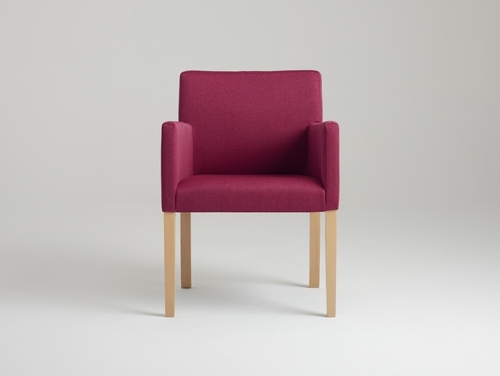 Check WILTON ARMS 84 armchair