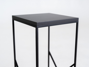 FANCY BASIC 30 table - black small 4