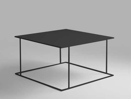 Check WALT METAL 80 coffee table - black