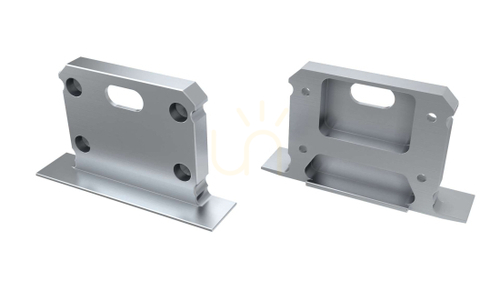 Check Lumines inTALIA silver aluminium end cap with opening 12-0425-10