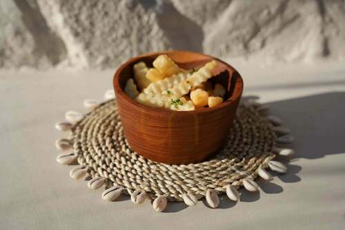 Check BAZAR BIZAR Raffia Shell Pan Coaster, Natural, 23 cm