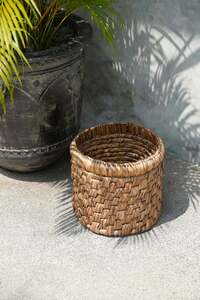 Water Hyacinth Basket BAZAR BIZAR The Choppy Basket Natural Ø36 cm small 6
