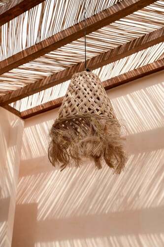 Check BAZAR BIZAR Abaca Jelly Fish M natural abaca lampshade 53 × 70 cm