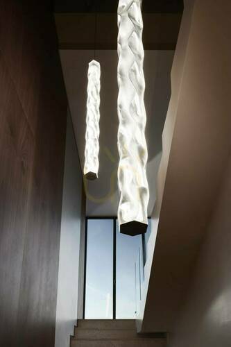 Check Slamp Hugo Suspension Vertical Prisma Pendant Lamp.