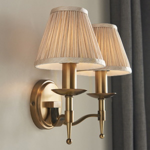 Stanford Brass wall lamp 63654 Interiors small 3
