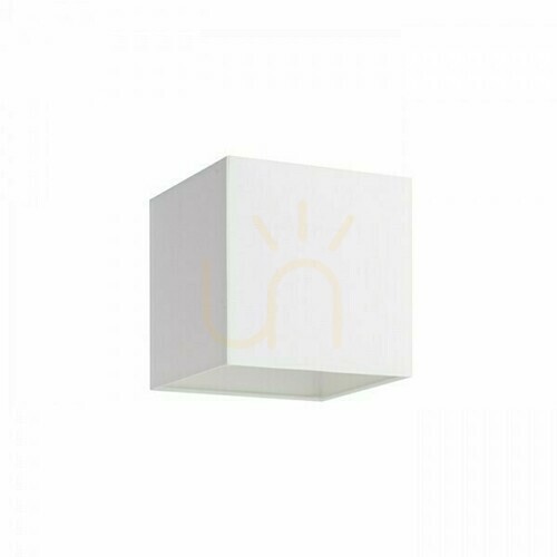 Check Lampshade, Tempo 15/15 Polycotton Black/White PVC Max lampshade. 28 W