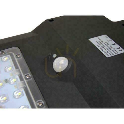 Display V-TAC Solar street luminaire 15W LED Black ST-15 6000K 1600lm V-TAC Solar street luminaire 15W LED Black ST-15 6000K 1600lm