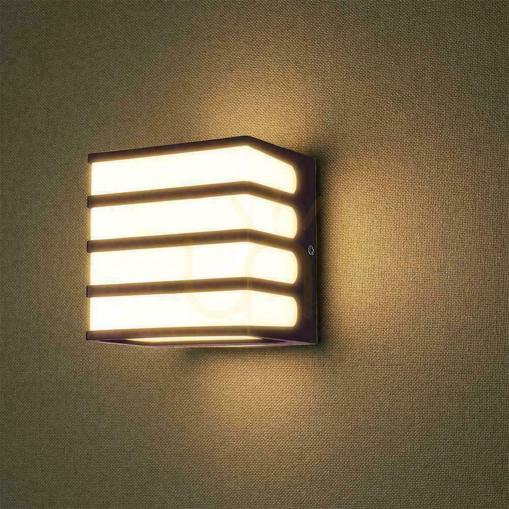 Check V-TAC 8W LED Garden Wall Luminaire IP65 120x120 Brown VT-732 3000K 750lm. V-TAC 8W LED Garden Wall Luminaire IP65 120x120 Brown VT-732 3000K 750lm.