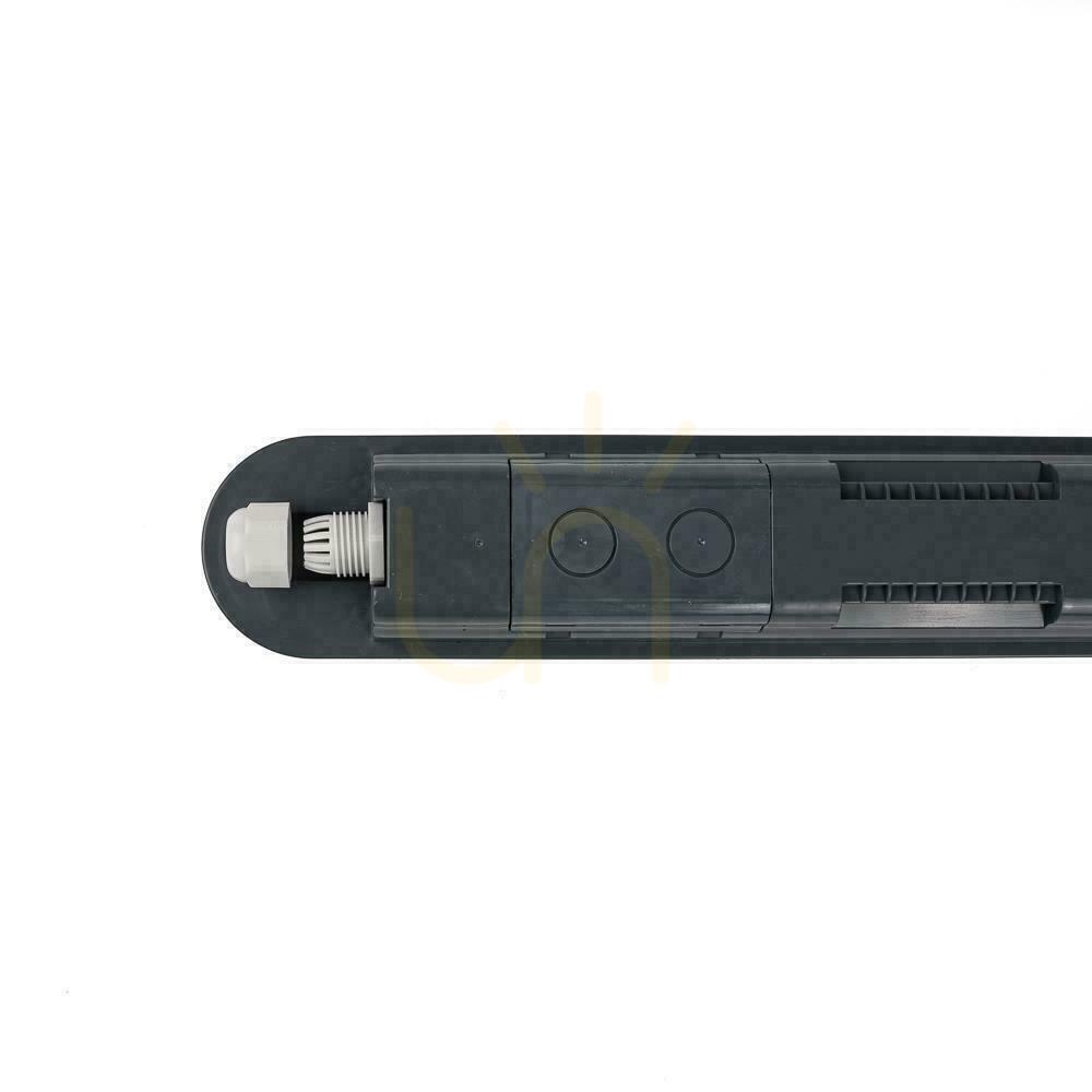 Display V-TAC X-SERIES 150cm 48W 120Lm/W VT-1254 6500K 5760lm Hermetic luminaire. V-TAC X-SERIES 150cm 48W 120Lm/W VT-1254 6500K 5760lm Hermetic luminaire.