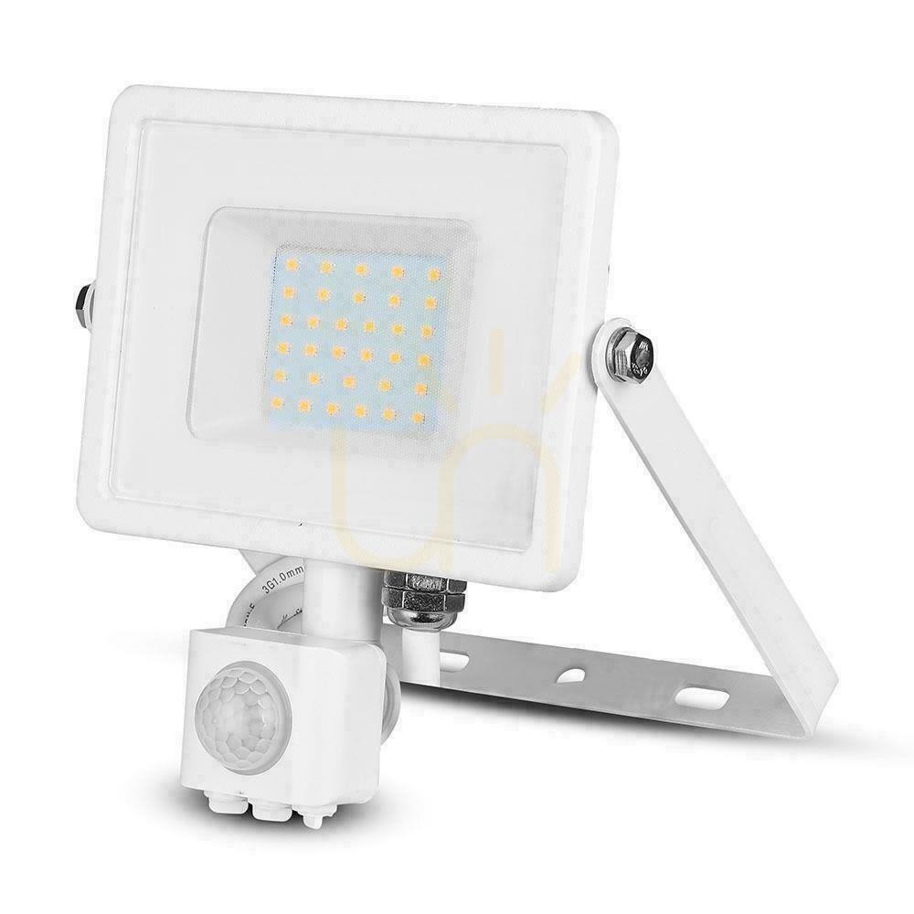 Show LED Projector V-TAC 30W SAMSUNG CHIP Motion Sensor Cut-OFF Function White VT-30-S-W 4000K 2400lm 5 Years Warranty LED Projector V-TAC 30W SAMSUNG CHIP Motion Sensor Cut-OFF Function White VT-30-S-W 4000K 2400lm 5 Years Warranty
