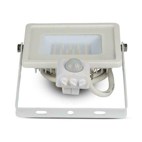 Check V-TAC 30W LED Projector SAMSUNG CHIP Motion Sensor Cut-OFF Function White VT-30-S-W 6400K 2400lm 5 Years Warranty