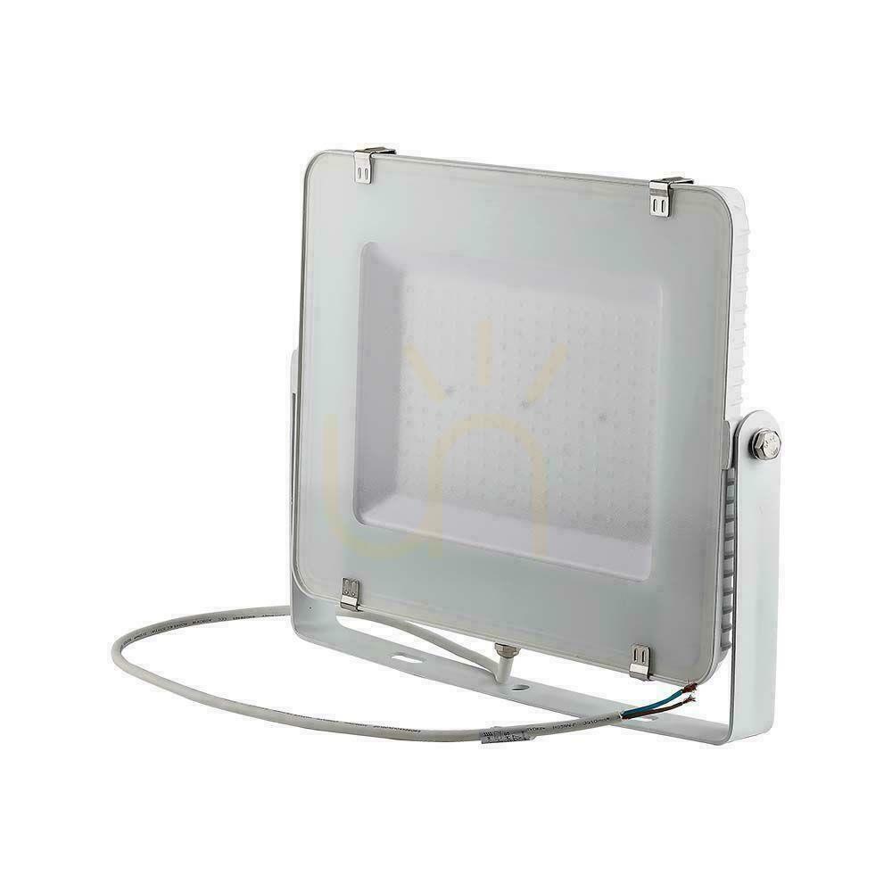 Display V-TAC 200W SAMSUNG CHIP White VT-200 6500K 16500lm LED Projector 5 Years Warranty V-TAC 200W SAMSUNG CHIP White VT-200 6500K 16500lm LED Projector 5 Years Warranty
