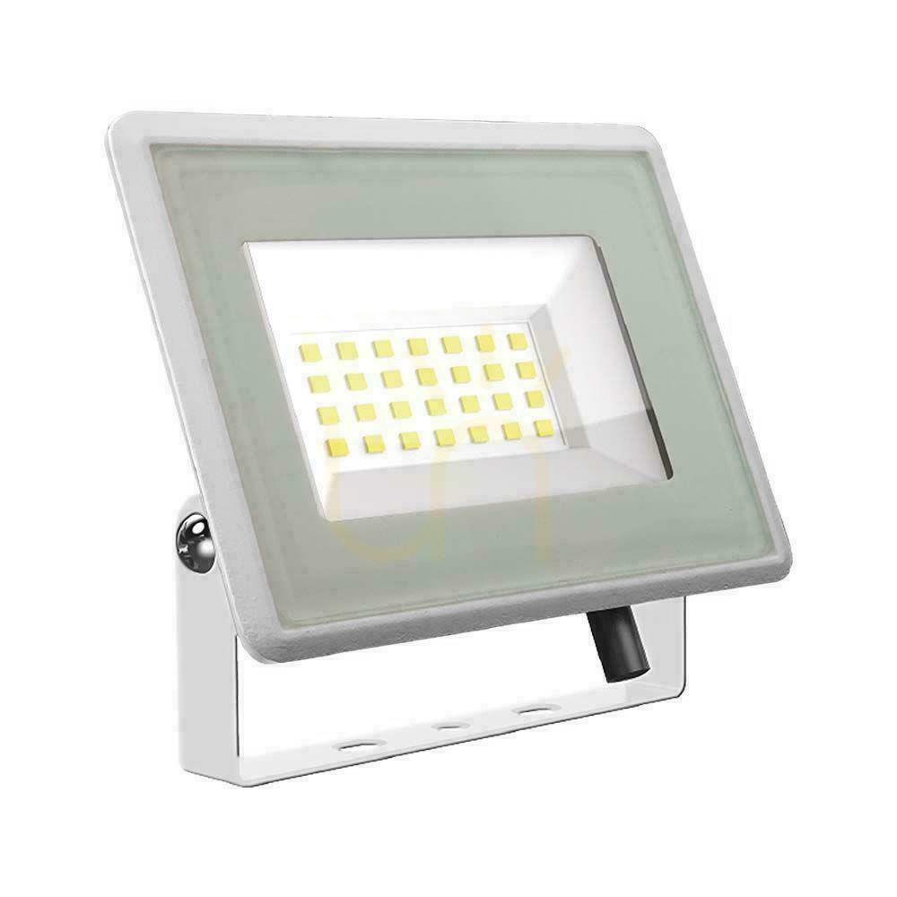 Check V-TAC LED Projector 20W SMD F-CLASS White VT-4924-W 4000K 1650lm. V-TAC LED Projector 20W SMD F-CLASS White VT-4924-W 4000K 1650lm.