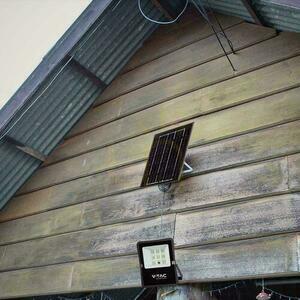 V-TAC 6W Solar LED Projector Remote Control, AUTO, Timer IP65 VT-55050 4000K 400lm small 4