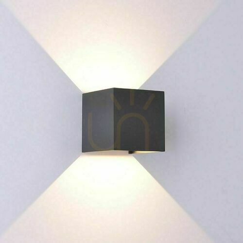 Check Mantra Mantra DAVOS 8589 Wall Street Lamp