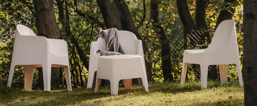 Check 🪑 MILANE garden set - 2 armchairs with armrests + FERNE side table 🌿☀️