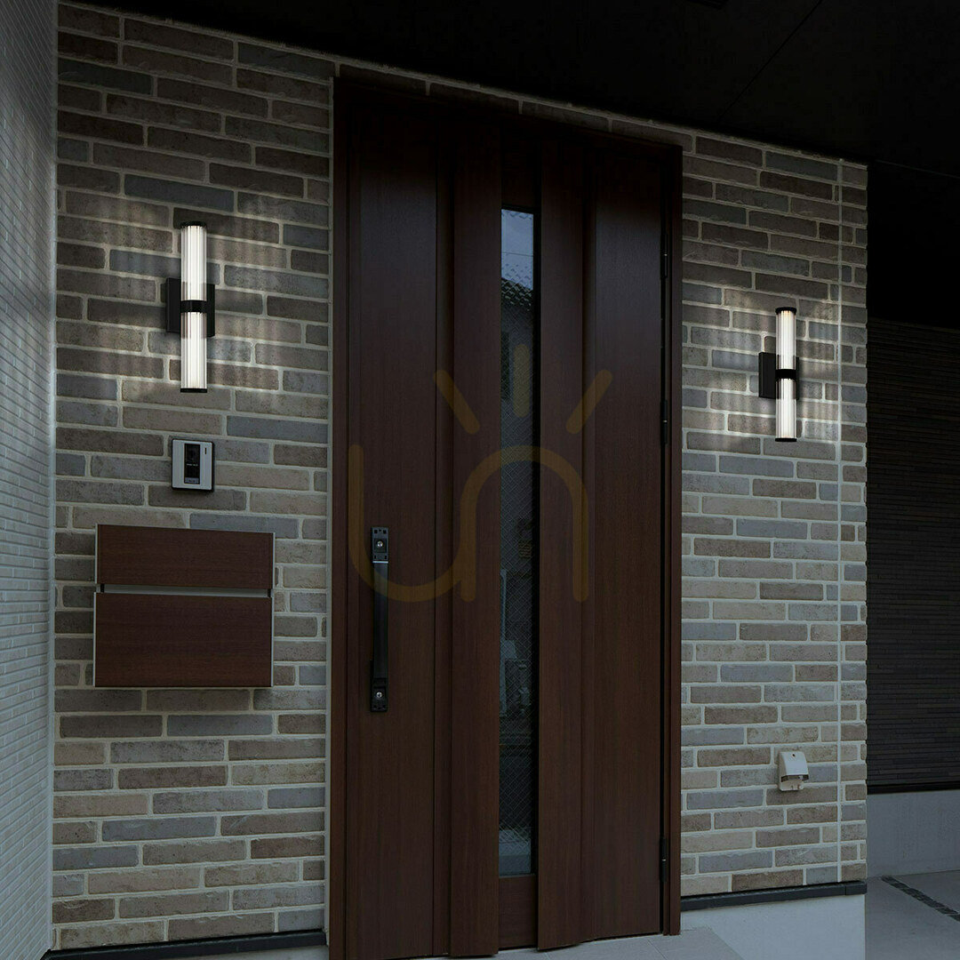 Display FAYTON small LED wall lamp - Matte black QUINTIESSE FAYTON small LED wall lamp - Matte black QUINTIESSE