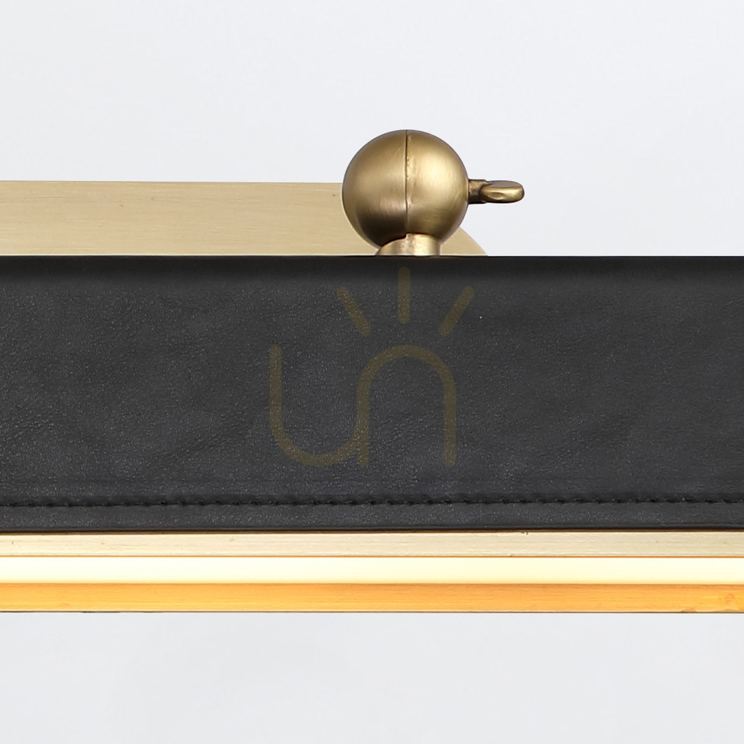 Display Large LED VALISE Picture - Vintage brass, tuxedo leather QUINTIESSE Large LED VALISE Picture - Vintage brass, tuxedo leather QUINTIESSE