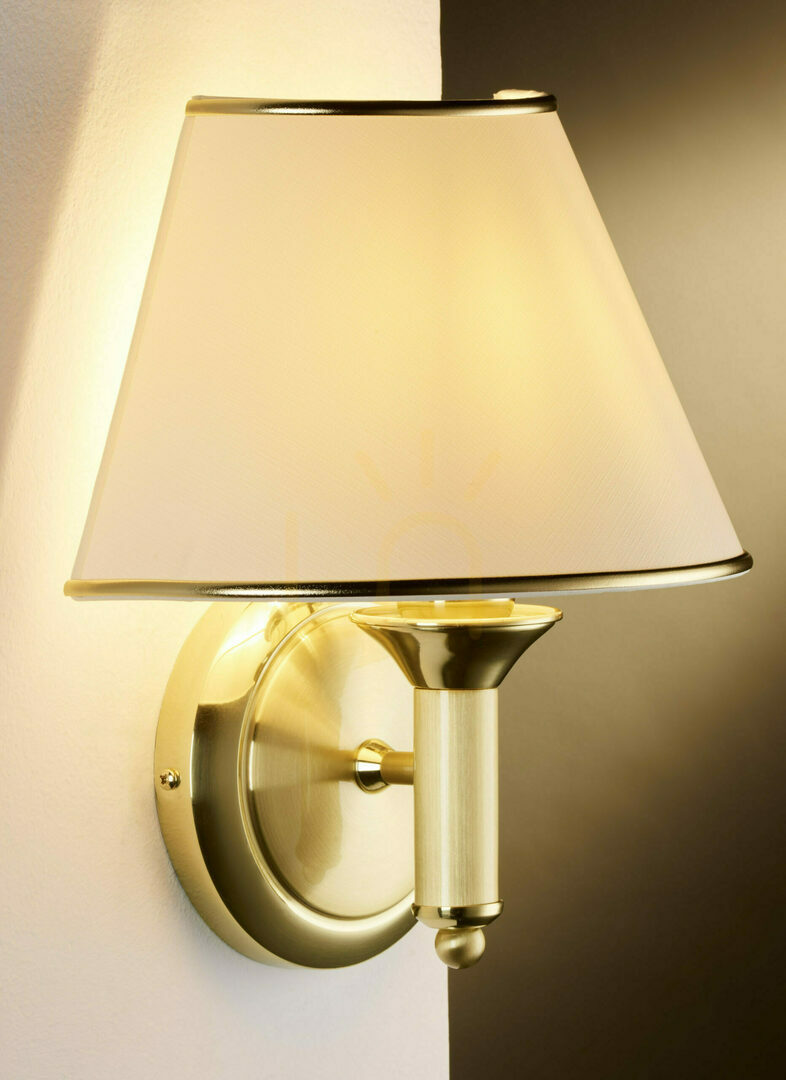 Preview Wall lamp CLASSIC Brass 1xE27/15W Wall lamp CLASSIC Brass 1xE27/15W