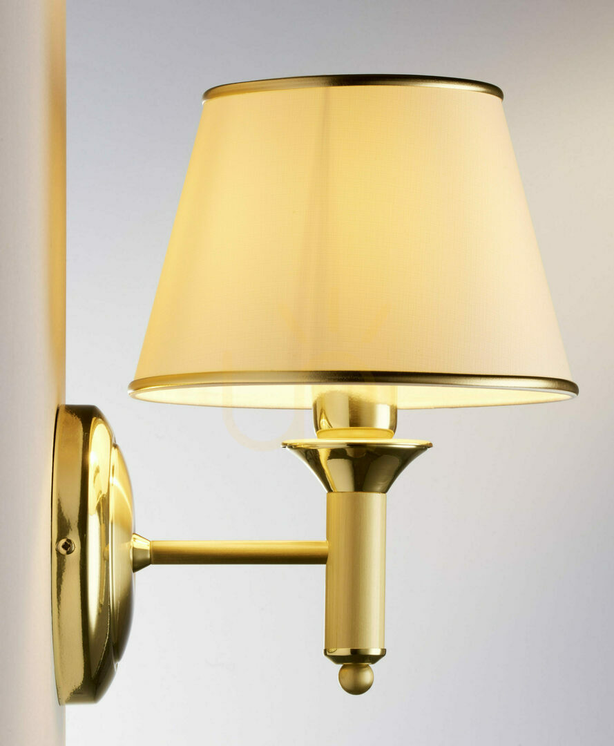 Show Wall lamp CLASSIC Brass 1xE27/15W Wall lamp CLASSIC Brass 1xE27/15W