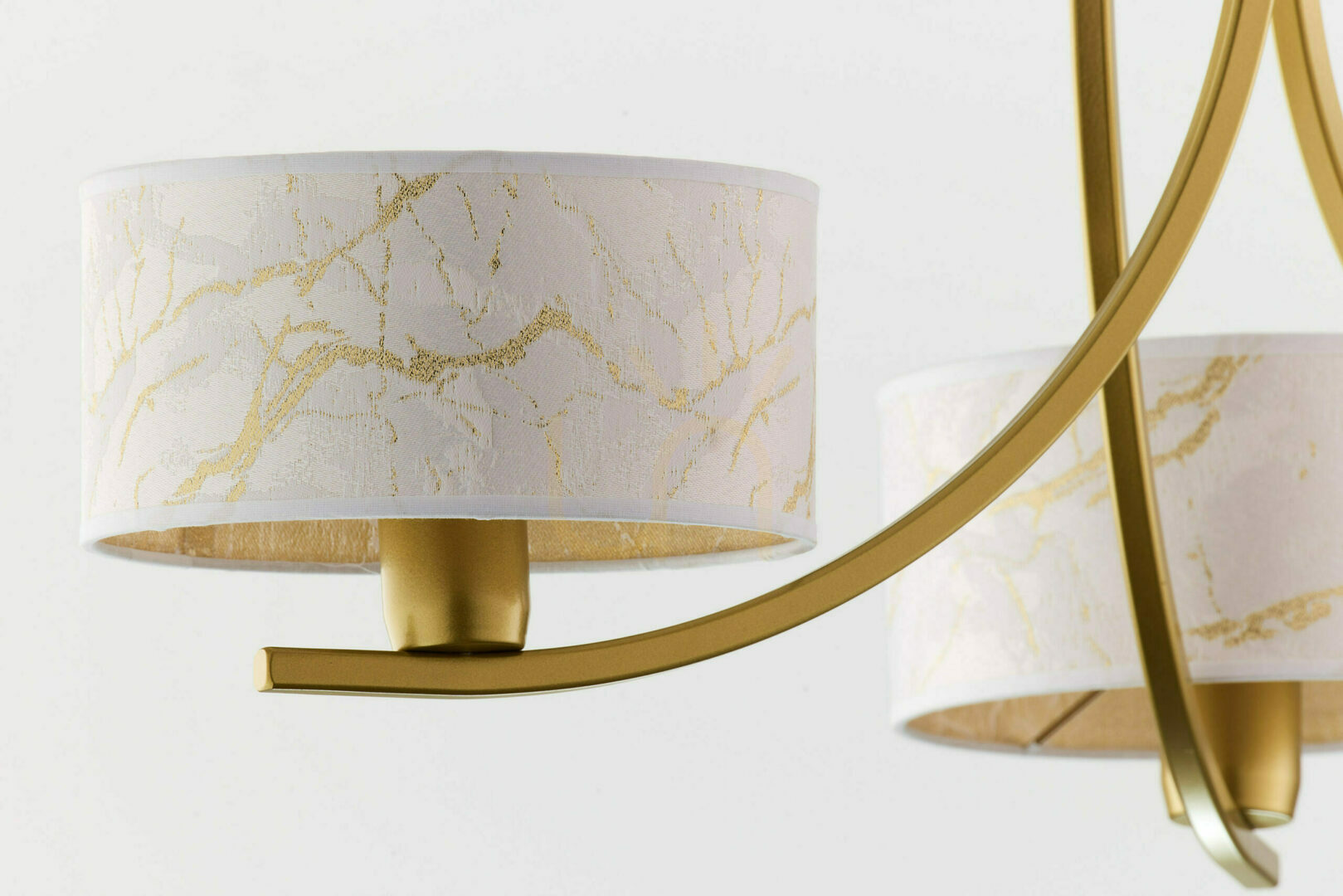 Display ARTHUR Chandelier Gold 3xE27/15W ARTHUR Chandelier Gold 3xE27/15W