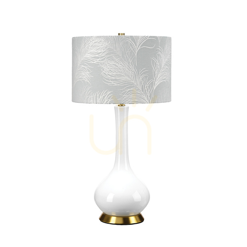 Check Milo table lamp - 1 light source - White / Aged brass Elstead