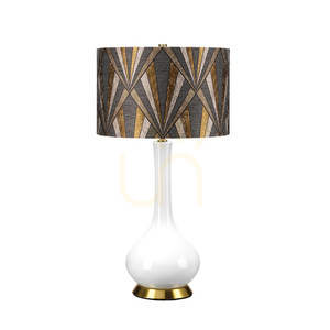 Milo table lamp - 1 light source - White / Aged brass Elstead 0 Milo table lamp - 1 light source - White / Aged brass Elstead small 0
