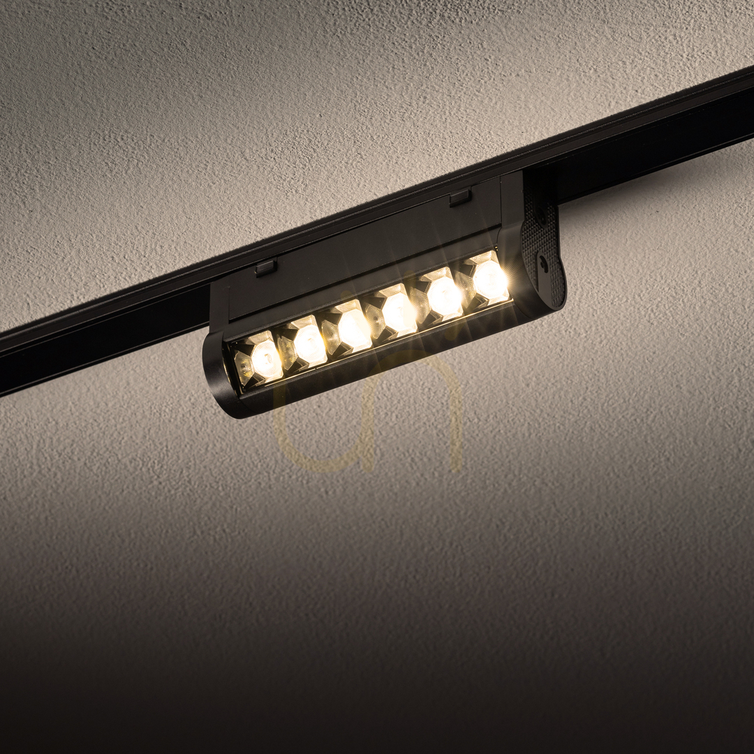 View UT-LVM FOCUS SWING LED 6W 11310 Nowodvorski Spotlight For Busbars UT-LVM FOCUS SWING LED 6W 11310 Nowodvorski Spotlight For Busbars
