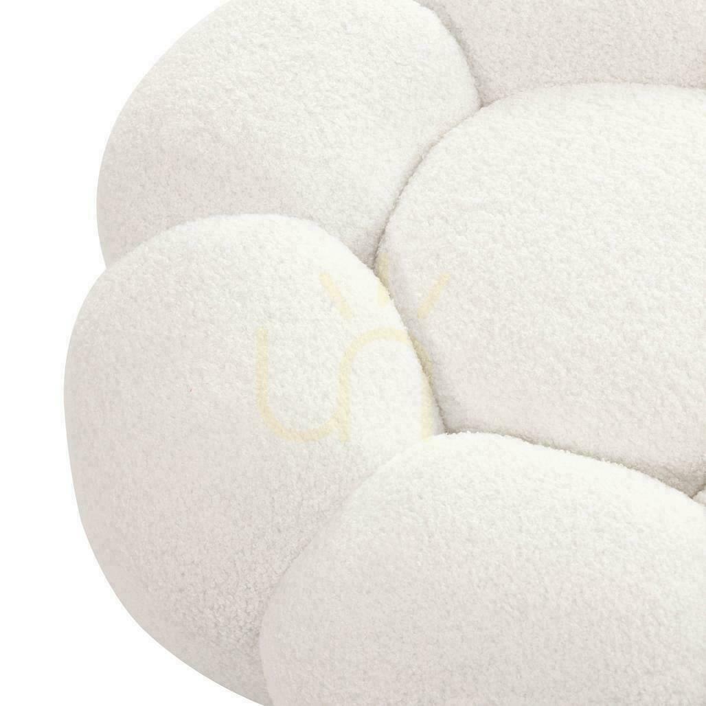 Display PERLE White Boucle pouf PERLE White Boucle pouf