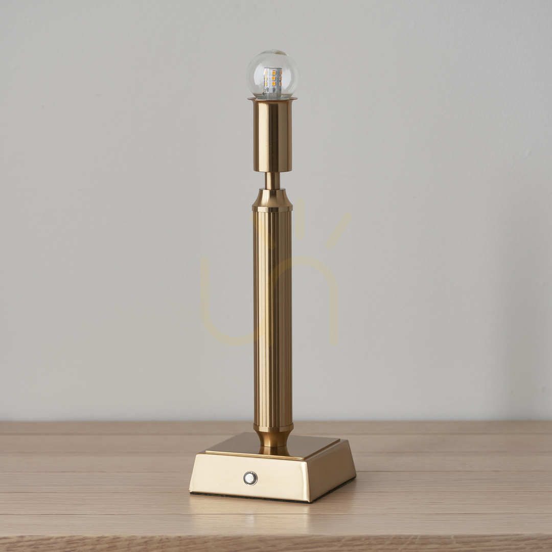 Preview Table Lamp Endon Trobridge Rechargeable Brass Steel LED 36.6 cm Table Lamp Endon Trobridge Rechargeable Brass Steel LED 36.6 cm