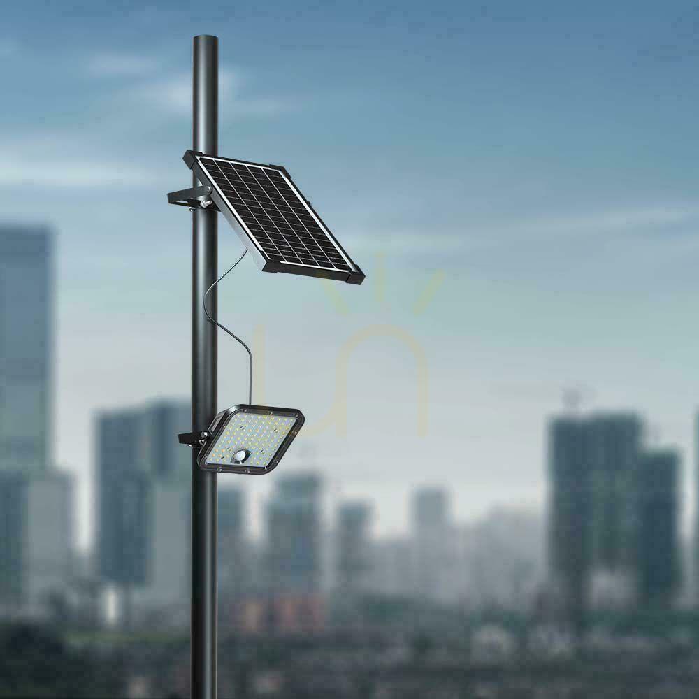 Preview LED solar floodlight V-TAC 30W remote control auto timer motion sensor IP65 CCT VT-432CCT 4800lm LED solar floodlight V-TAC 30W remote control auto timer motion sensor IP65 CCT VT-432CCT 4800lm